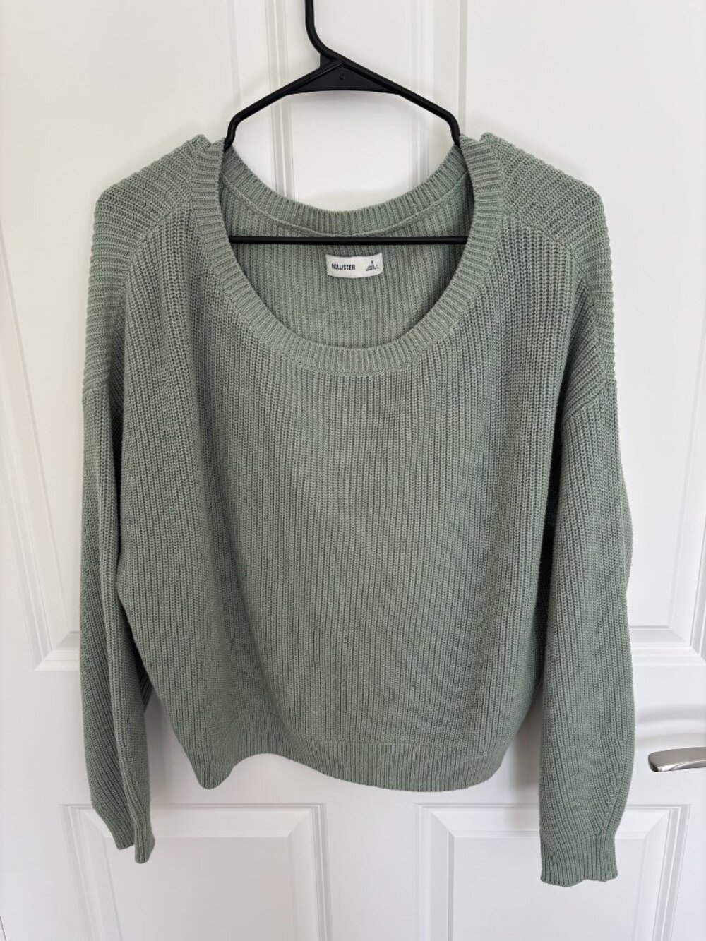 Hollister Sage Green Ribbed Knit Crewneck Sweater, Size S